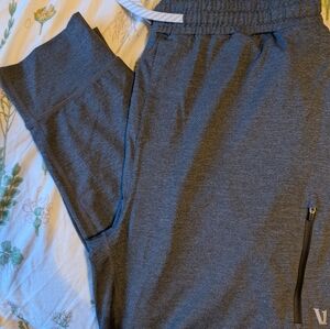 Vuori Gray Jogger Pants with Zipper Pocket